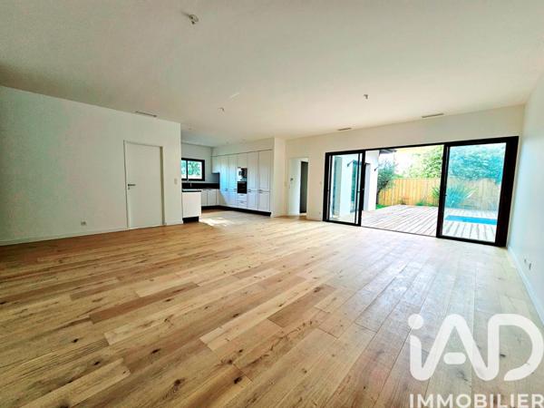 Maison à vendre 5 pièces 140 m² Gujan-Mestras