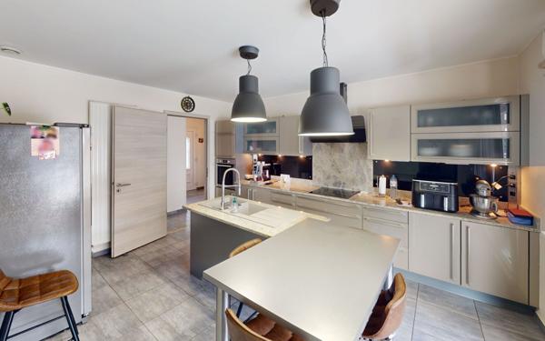 Maison à vendre    5 pièces •  Maizières-lès-Metz