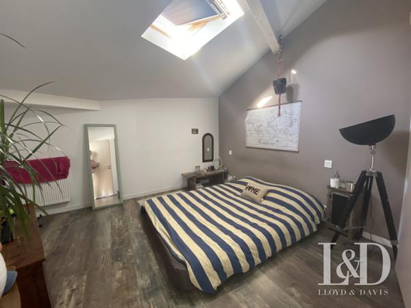 EXCLUSIVITÉ! MAISON DE VILLE, 4 CHAMBRES CIBOURE!