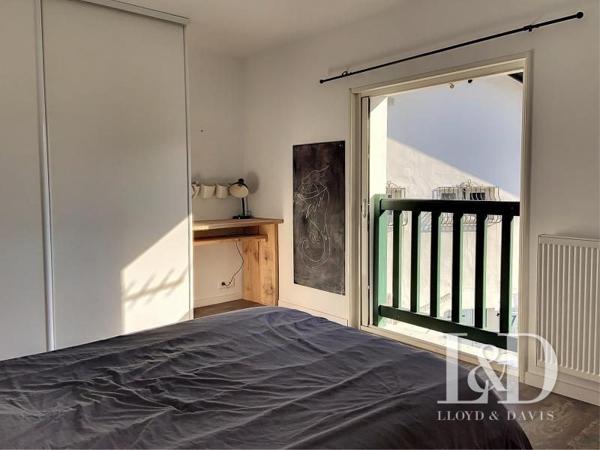 EXCLUSIVITÉ! MAISON DE VILLE, 4 CHAMBRES CIBOURE!