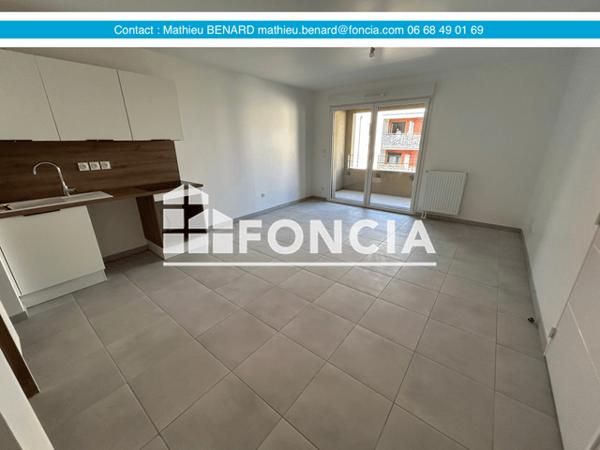 Location Appartement 2 pièces 41.81 m² - RUE GRACCHUS BABEUF/RUE DU 5 NOVEMBRE 1993/RUE CHARLES FOURIER Colombelles 14460