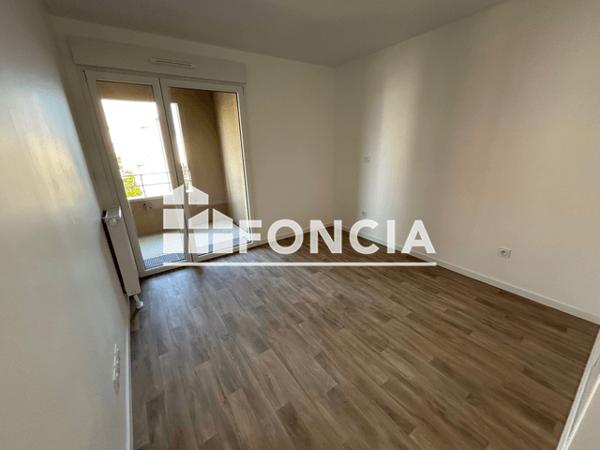 Location Appartement 2 pièces 41.81 m² - RUE GRACCHUS BABEUF/RUE DU 5 NOVEMBRE 1993/RUE CHARLES FOURIER Colombelles 14460