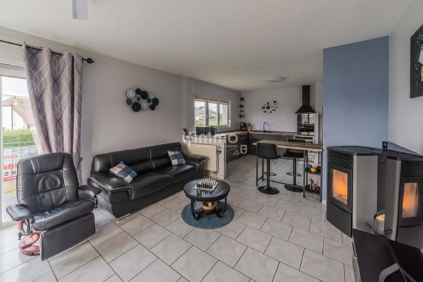 Maison Individuelle, Plain-Pied sur Sous-Sol, construction en 1970.