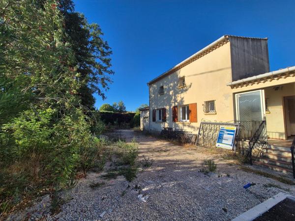 Appartement plain-pied 3 pièces 69 m²