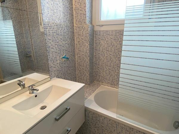 Appartement à vendre    3 pièces • 48,08 m2 Toulon