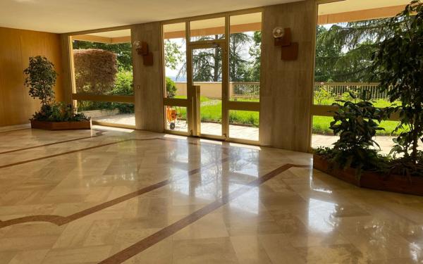 Appartement à vendre    2 pièces • 44,01 m2 Sainte-Foy-lès-Lyon