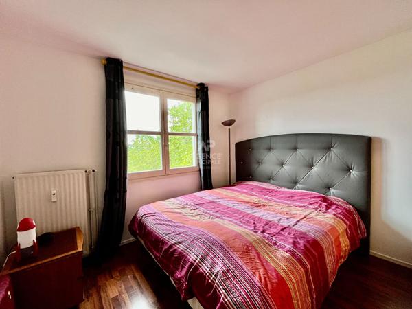 Appartement Cergy 4 pièce(s) 91.10 m2 €235 000 ** - Référence 2036