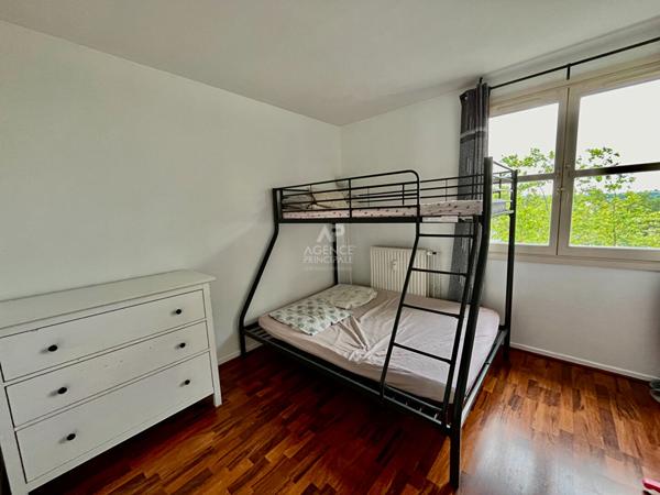 Appartement Cergy 4 pièce(s) 91.10 m2 €235 000 ** - Référence 2036