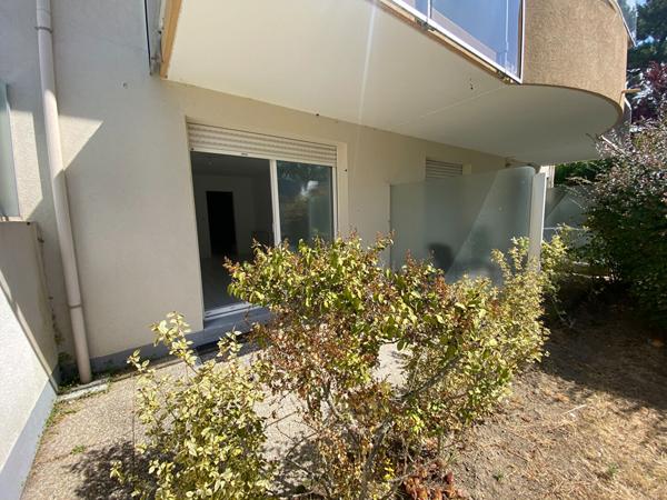 Appartement à rénover - Emplacement d'exception