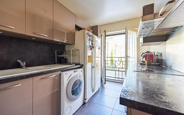 Appartement à vendre    3 pièces • 72 m2 Levallois-Perret