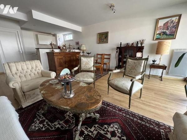 APPARTEMENT DE TYPE 5 AVENDRE