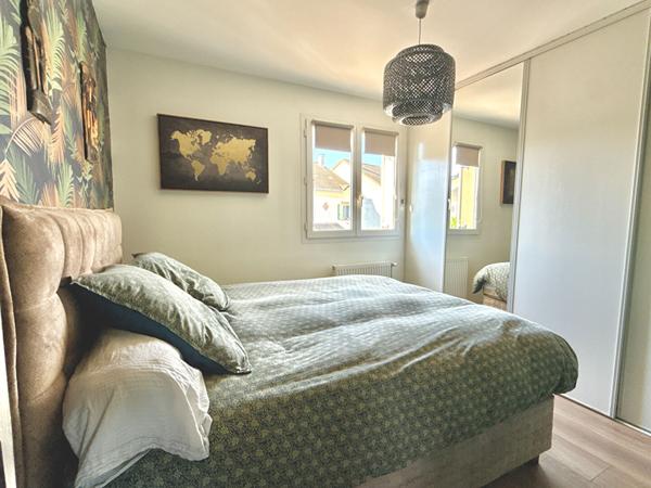 Maison Pontault Combault 4 chambres salle de bians+douche, jardin !