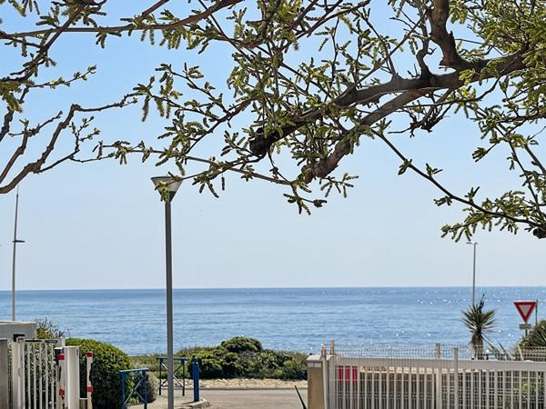 Pavillon Sausset Les Pins 1 pièce(s) 23.39 m2 - terrasse de 15m2 vue mer