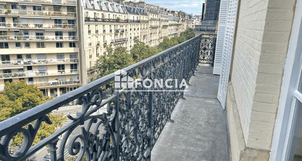 Location Appartement 5 pièces 95.42 m² - Paris 75011
