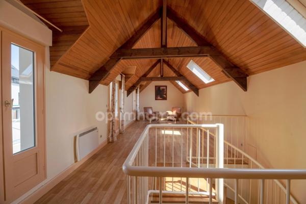 A VENDRE BELLE PROPRIETE 8 PIECES à RENNES