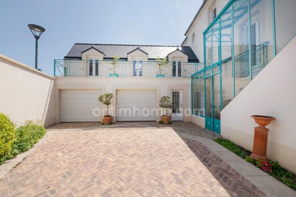 A VENDRE BELLE PROPRIETE 8 PIECES à RENNES