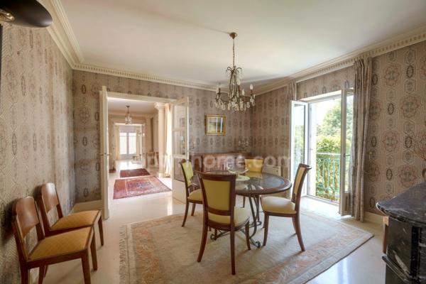 A VENDRE BELLE PROPRIETE 8 PIECES à RENNES