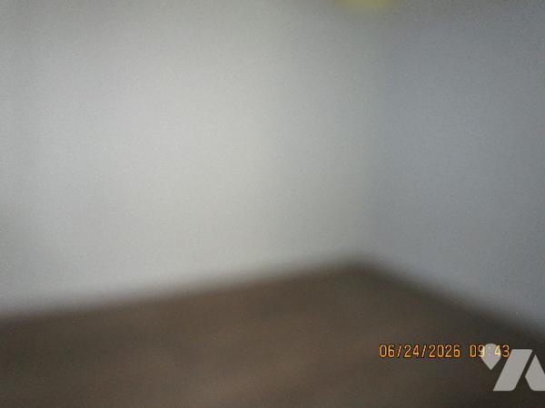 Maison située proche centre ville composée de 8 pièces avec terrain attenant de 10 ares 34 centiares