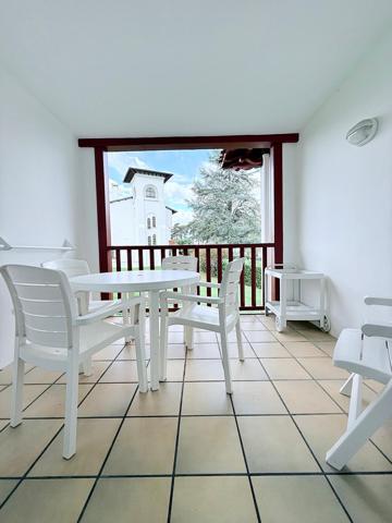 Joli T1 meublé avec terrasse et parking