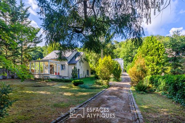 Propriété de caractère avec vue dégagée et parc arboré au coeur de la Vallée de Chevreuse