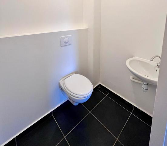 Très bel appartement T4 avec jardin dans une résidence très calme avec piscine