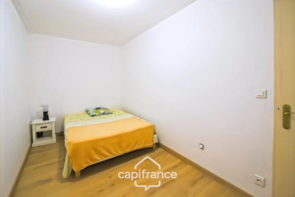 Maison de 190m² avec 2 logements indépendants - 4 chambres - terrain 1 220m² - vue Revermont