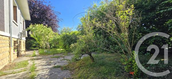 Maison à vendre  5 pièces - 110 m 2   LE CREUSOT  - 71