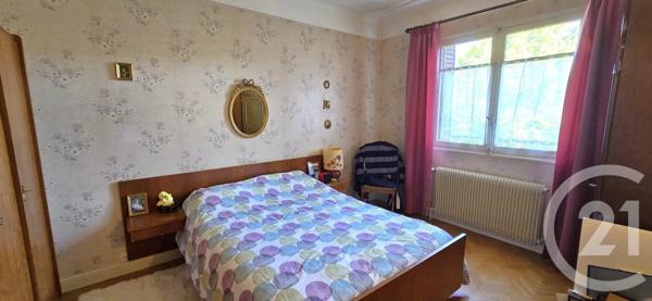 Maison à vendre  5 pièces - 110 m 2   LE CREUSOT  - 71