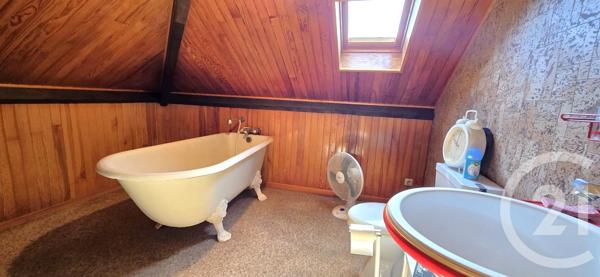 Maison à vendre  5 pièces - 110 m 2   LE CREUSOT  - 71