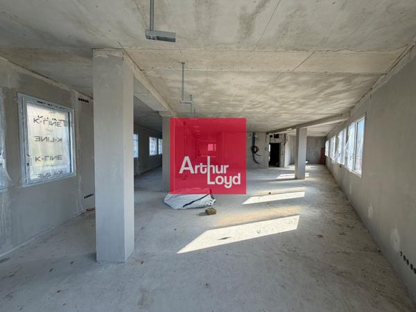 Immeuble neuf BAMBOO Bureaux à louer à Saint Martin d'Hères avec façade végétalisée