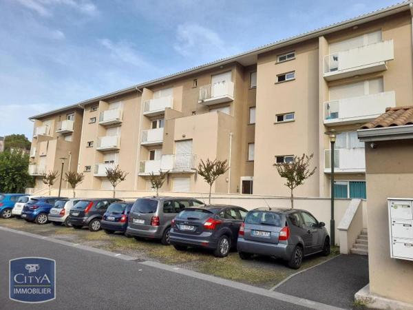 Appartement à louer 1 pièce 31.9m² Angoulême (16000)