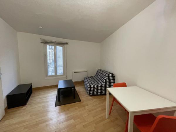 Location Appartement 2 pièces 27 m2 à Niort