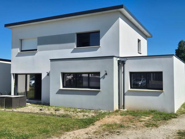 Maison de neuve de 137m², 6 pièces sur un terrain de 910m².