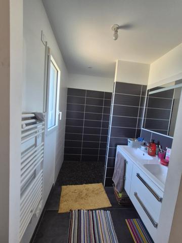 Maison de neuve de 137m², 6 pièces sur un terrain de 910m².