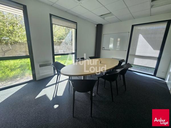 Angers ouest à louer bureaux à partir de 19 m² jusqu'à 117 m²