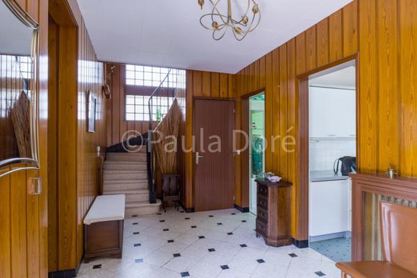 Amiens (80000) Maison familiale donnant sur les hortillonnages-Charme, espace et proximité gare