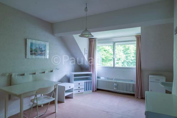 Amiens (80000) Maison familiale donnant sur les hortillonnages-Charme, espace et proximité gare