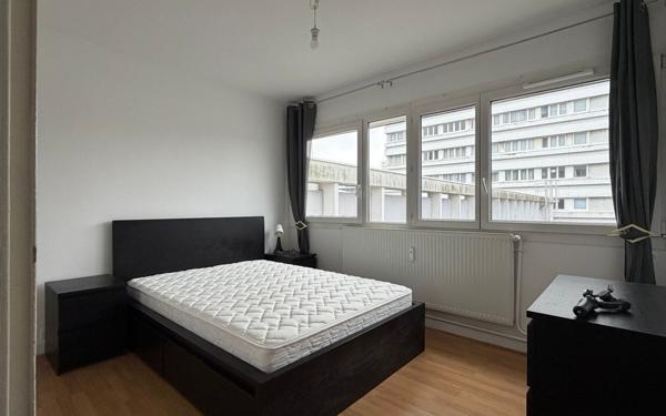 Appartement à vendre    2 pièces • 48,90 m2 Mons-en-Baroeul