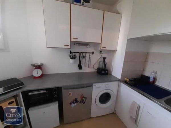 Appartement à louer 1 pièce 28.87m² Évry-Courcouronnes (91000)