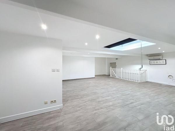 Boutique/Local commercial à vendre 260 m² Lésigny