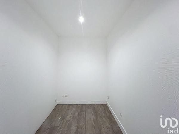 Boutique/Local commercial à vendre 260 m² Lésigny