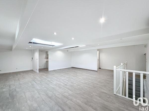 Boutique/Local commercial à vendre 260 m² Lésigny
