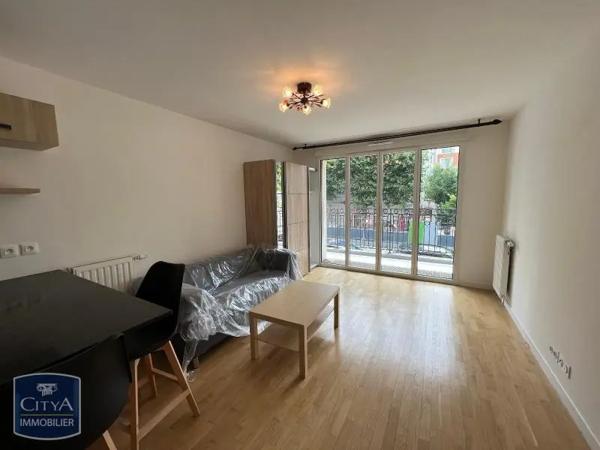 Appartement à louer 2 pièces 42m² Le Raincy (93340)