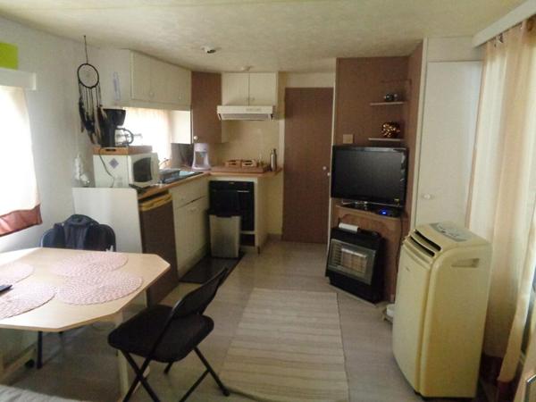 Beauzac(43), mobil home de 26 m2 habitables, 2 chambres sur 122 m2 de terrain