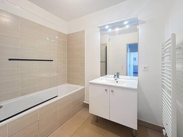 Appartement Ozoir La Ferriere 3 pièce(s) 60.4 m2