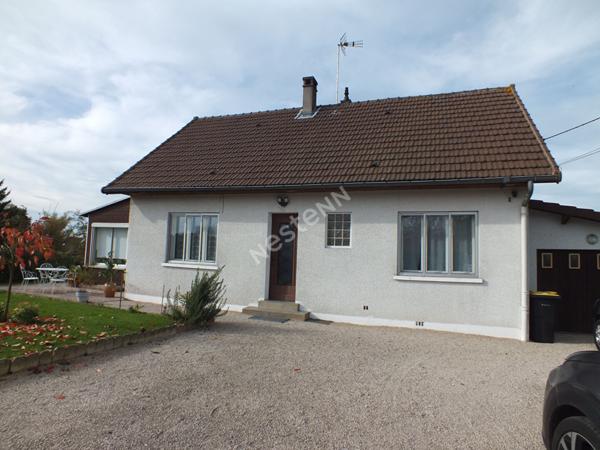 Maison à vendre à Simandre - 5 pièces avec jardin spacieux