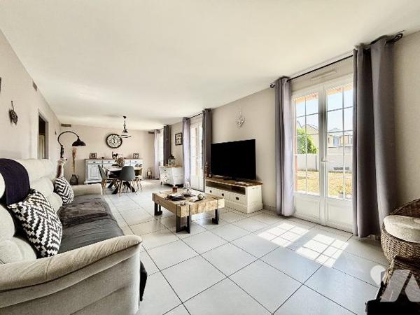 Maison de plaind-pied de 105 avec garage / atelier