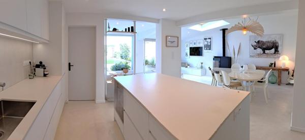 Maison à Saint-Benoît-des-Ondes, 35114 - 6 pièces 158m²