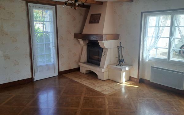 Maison à vendre    4 pièces •  Vérines