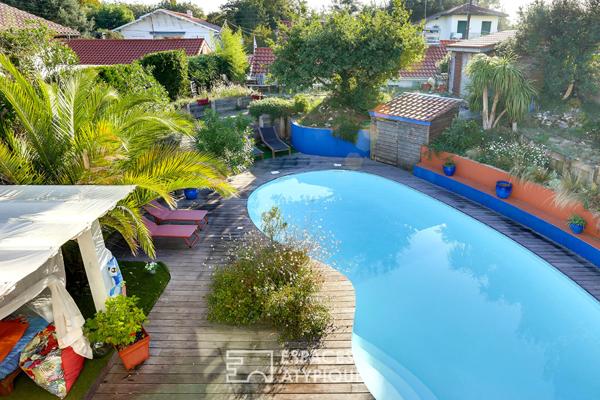 Villa avec piscine à quelques pas des plages